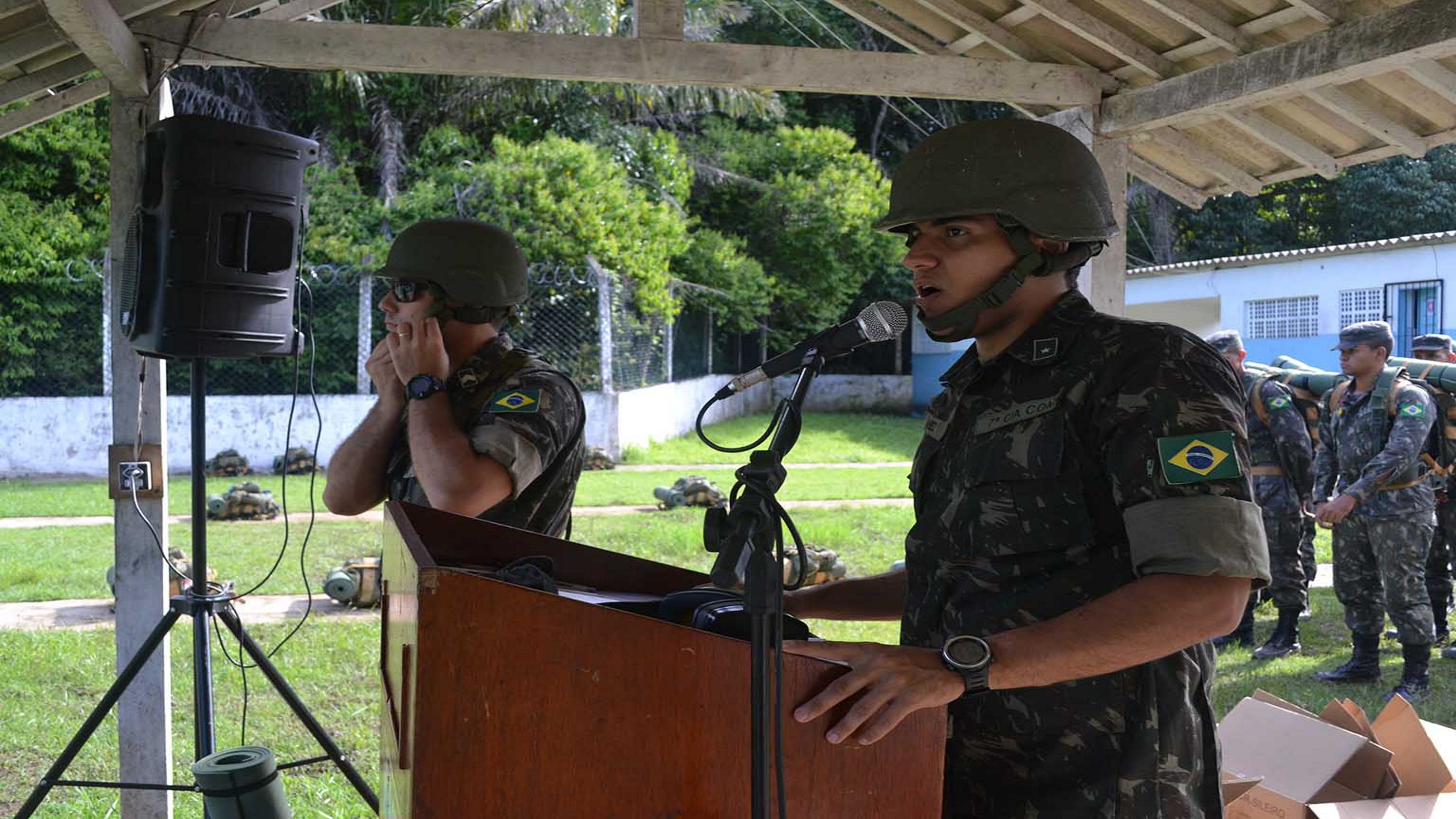 Recife/PE– No dia 21 de junho, a 7ª Companhia de Comunicações realizou o Tiro de Instrução Básico de PST 9mm para os soldados do Curso de Formação de Cabos (CFC) da OM.